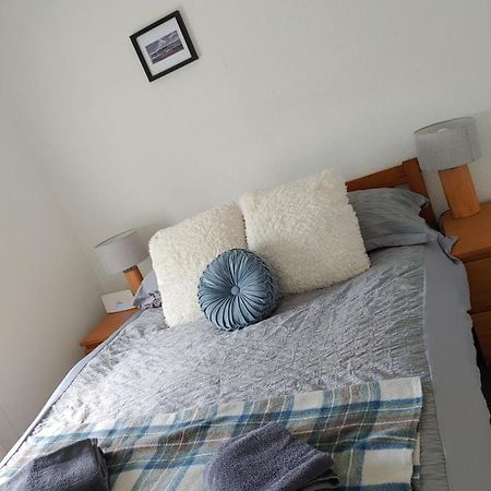 North Kessock Cosy 2 Bedroom Croft Cottage With Beautiful Views מראה חיצוני תמונה