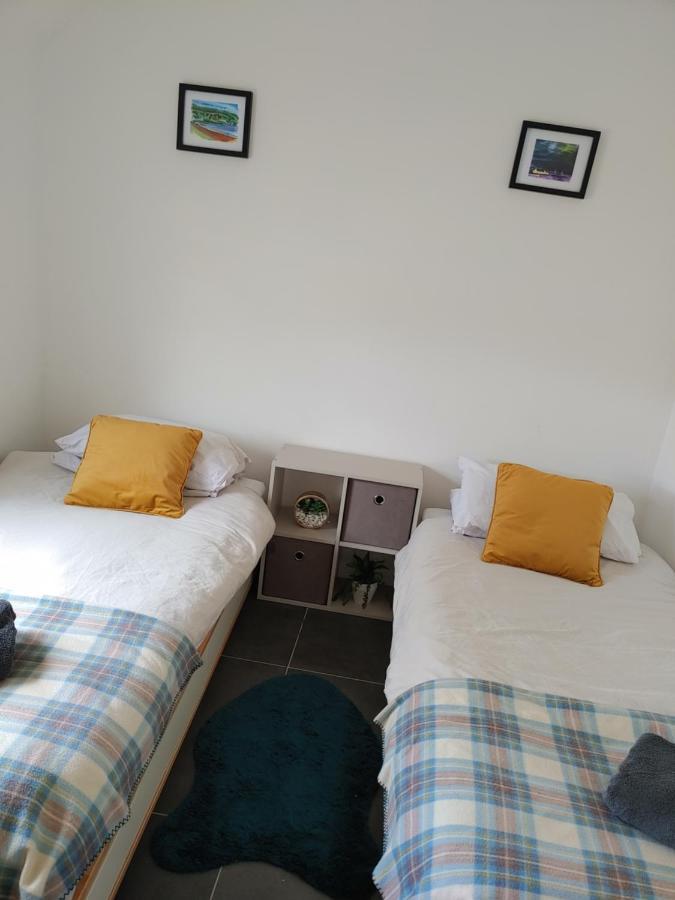 North Kessock Cosy 2 Bedroom Croft Cottage With Beautiful Views מראה חיצוני תמונה